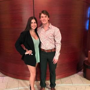 Meet your Posher, Steph